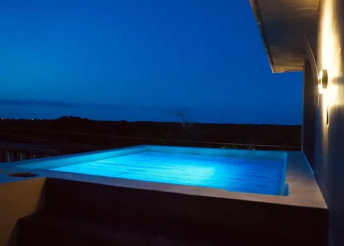 Luxury 3br Penthouse Jungle Views & Jacuzzi
